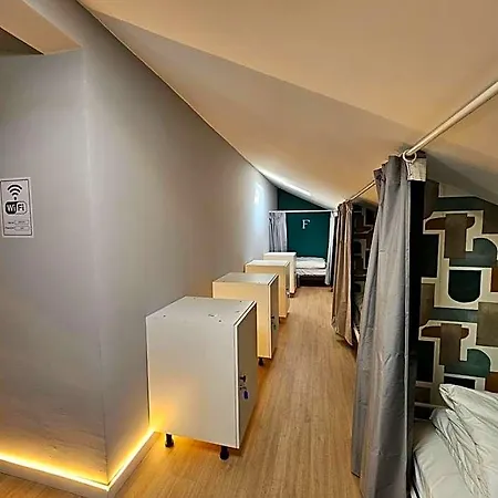 Aerostay Hotel